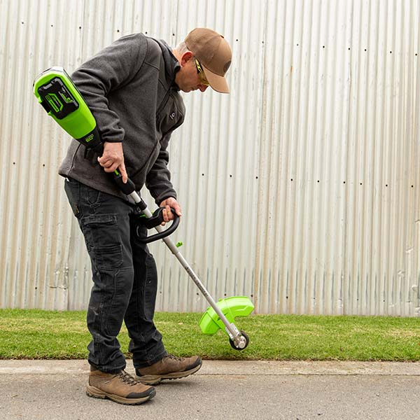 Greenworks 60V Pro Brushless String Trimmer (16″)