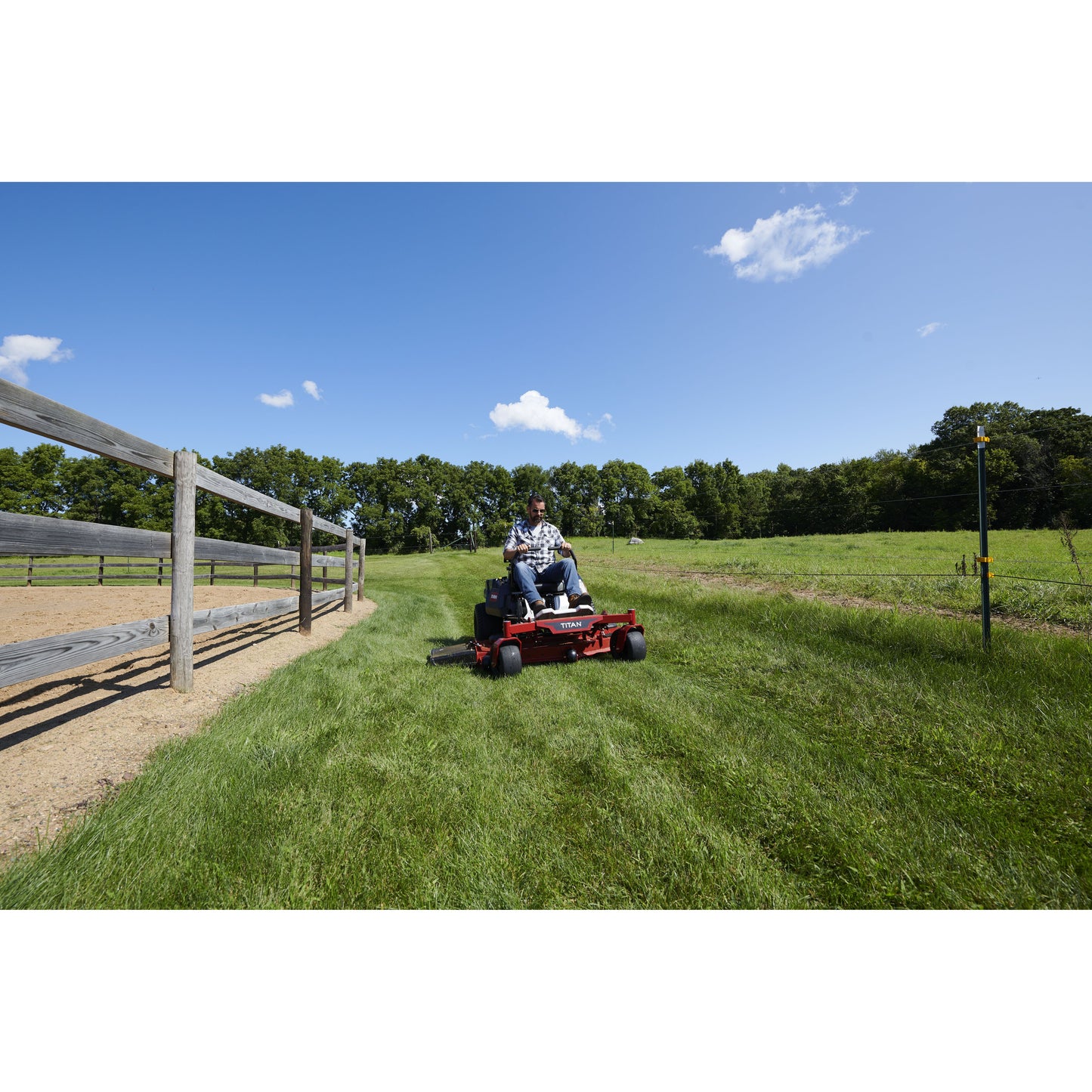 Toro 60" (76660TA) TITAN® MyRIDE® Zero Turn Mower