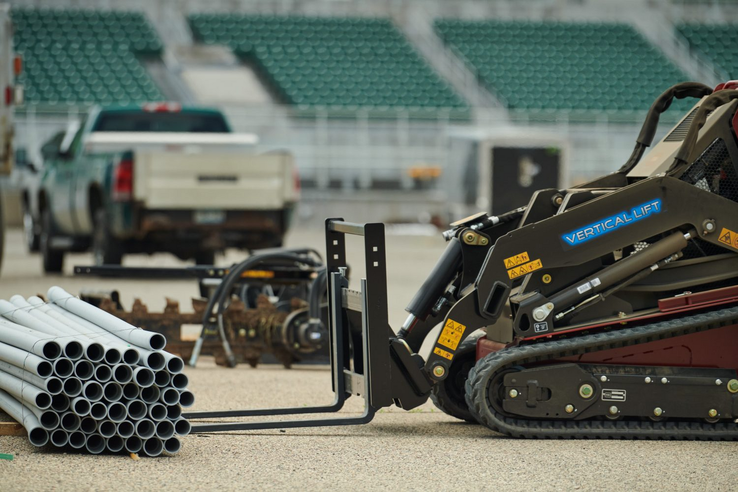 Toro TX 1000 (22588) Turbo Wide Track Compact Utility Loader