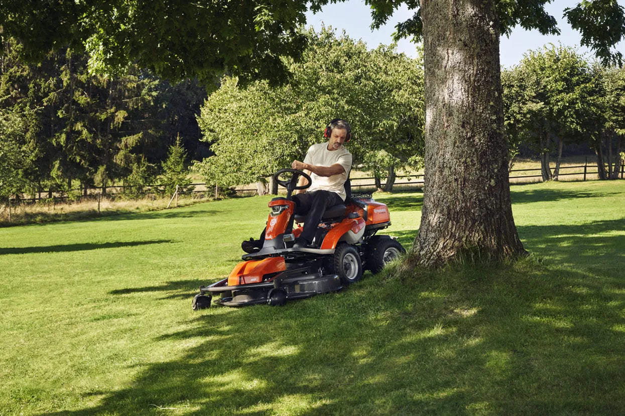 Husqvarna R 316TX Ride On Mower