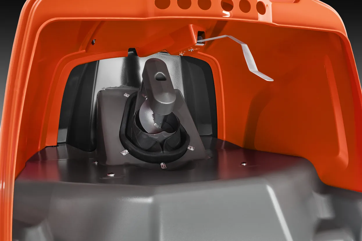 Husqvarna RC 320Ts AWD Ride On Mower