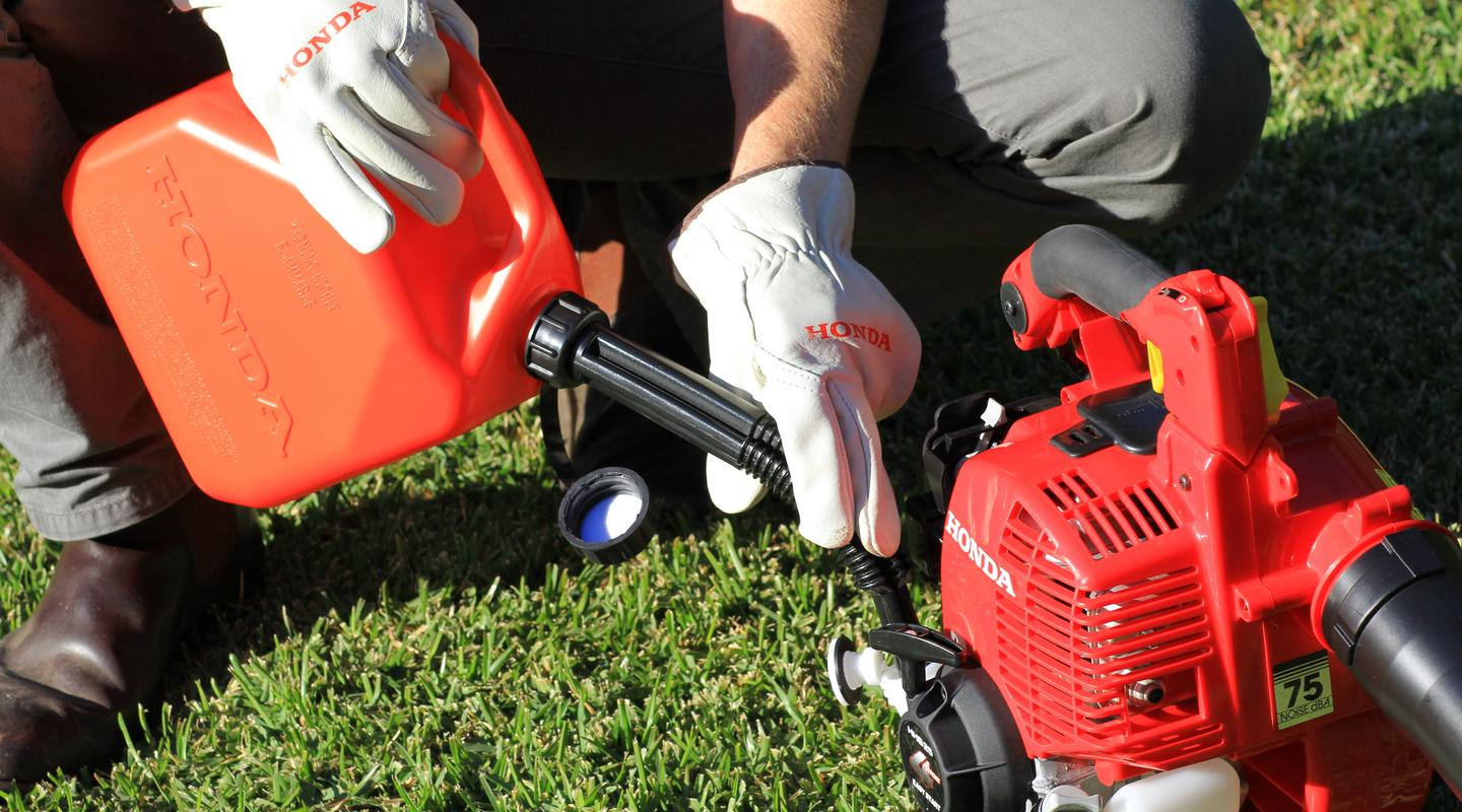 Honda HHB25 Blower