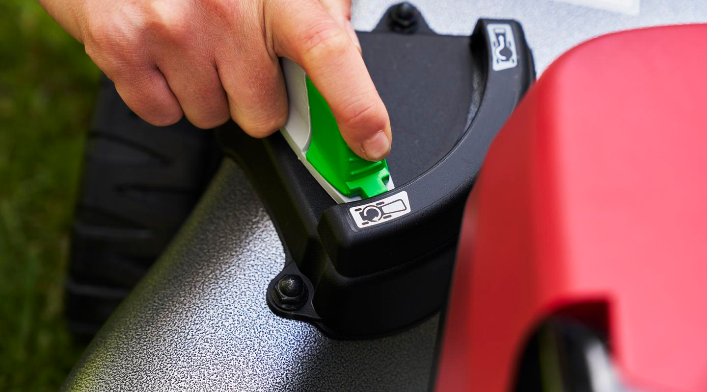 Honda HRG466 Battery Mower