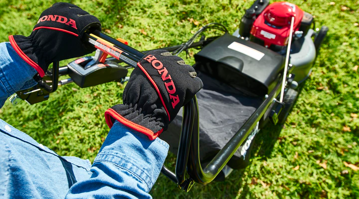 Honda HRU216 Petrol Self-Propelled Mower