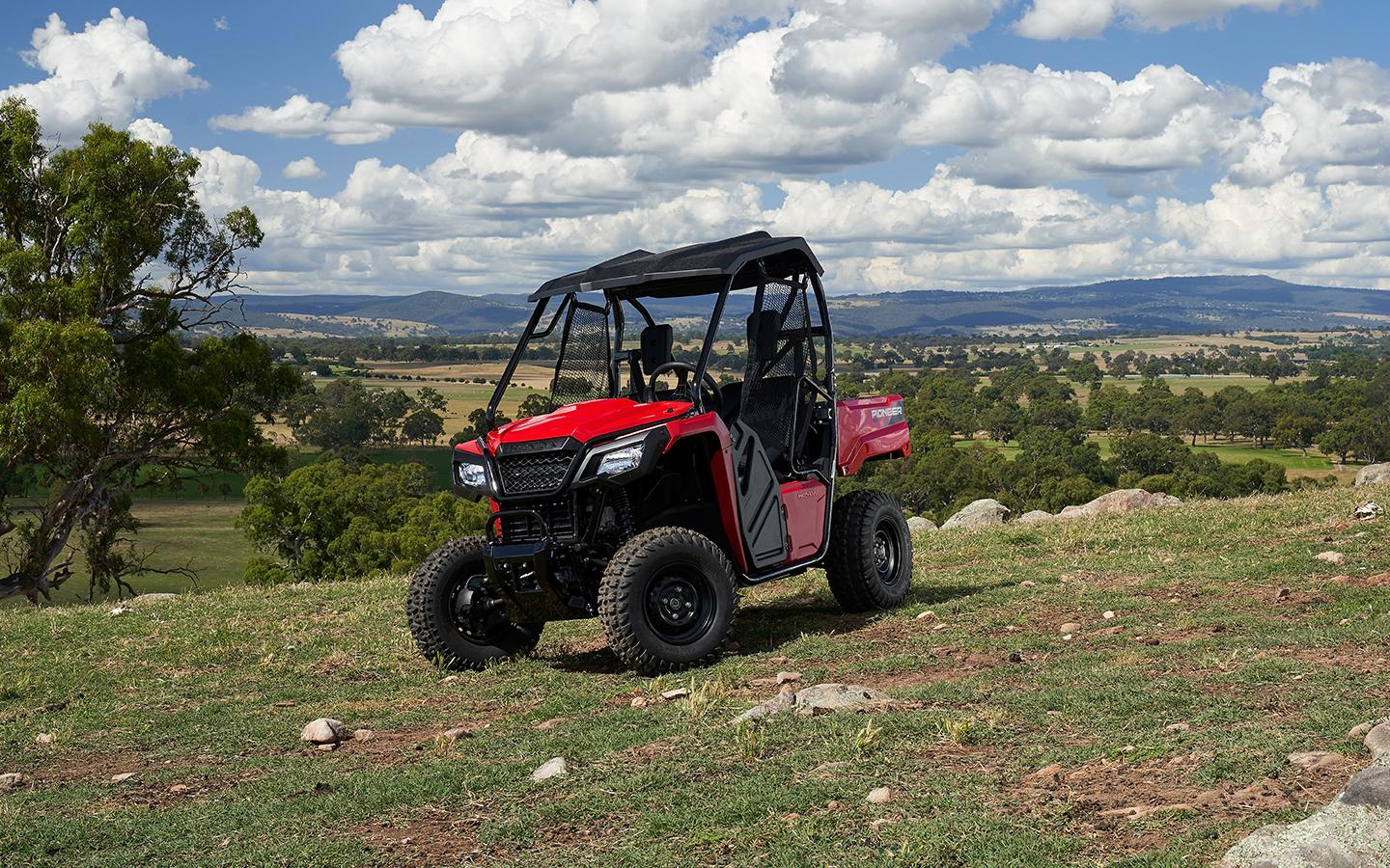 Honda Pioneer 520 SXS
