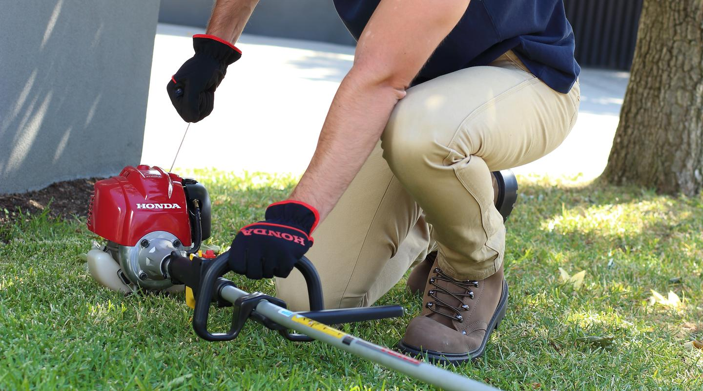 Honda UMK425 Loop Handle Brushcutter