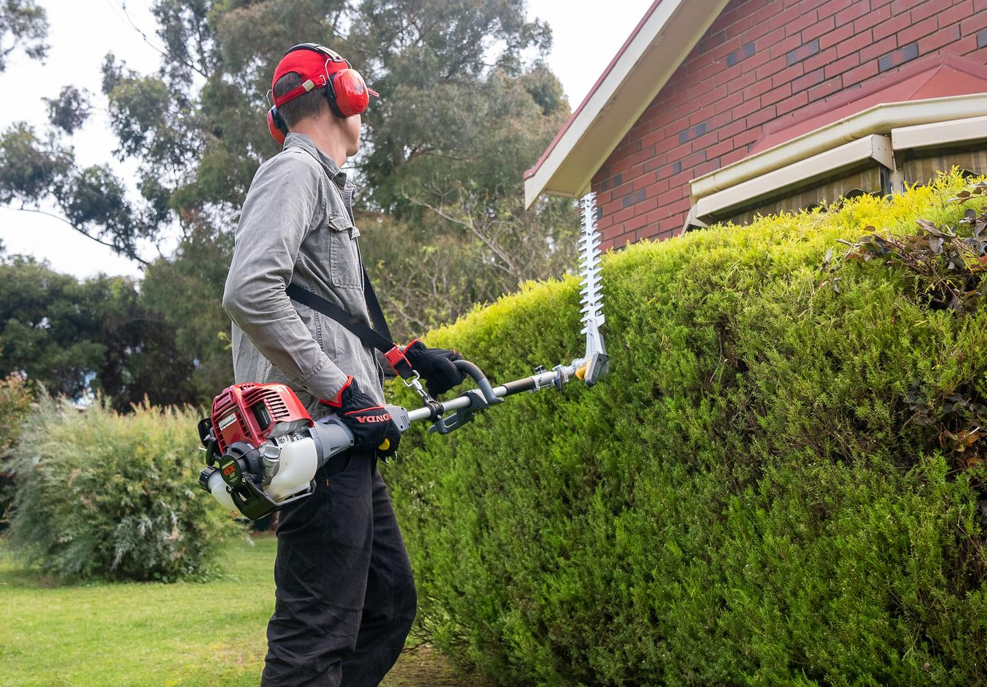 Honda Versatool Hedgetrimmer - Long Shaft Attachment