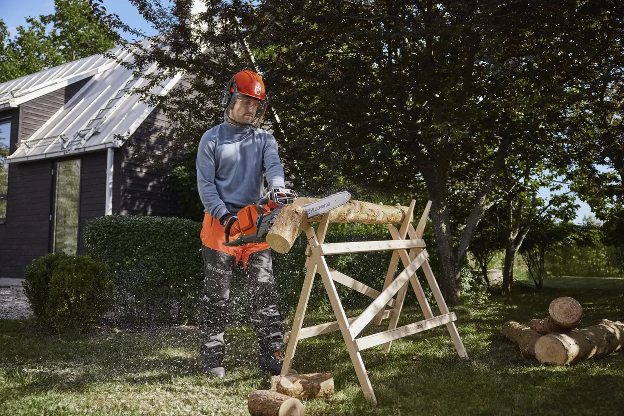 Husqvarna 240i without battery and charger