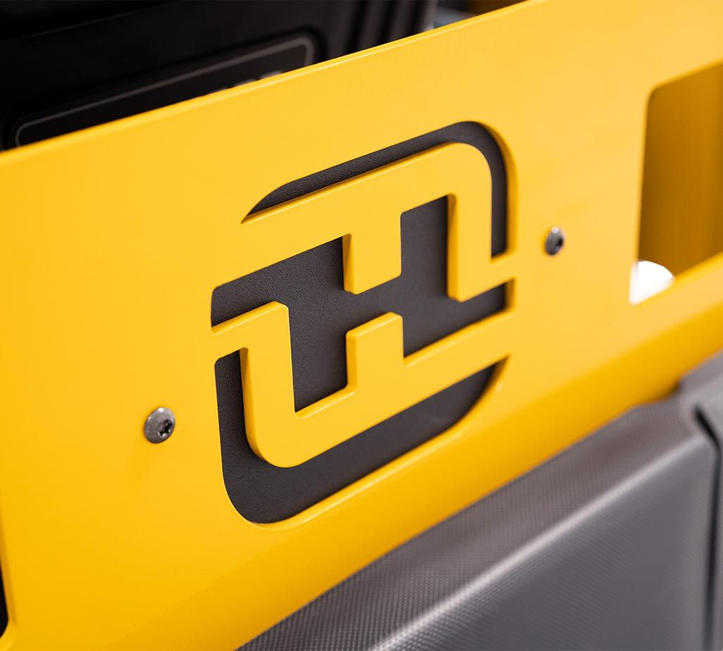Hustler Super Z HyperDrive 72 Zero Turn Mower