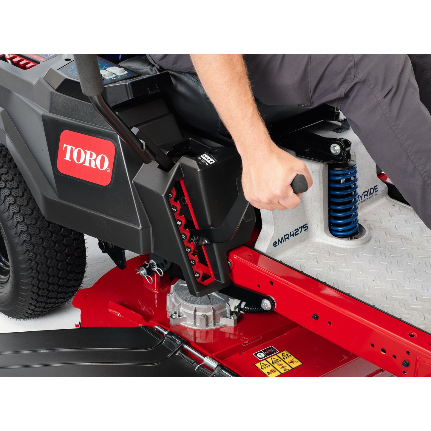 Toro 42" (75642) 60V eTimeCutter™ eMR4275 Battery Powered Ride-On Mower